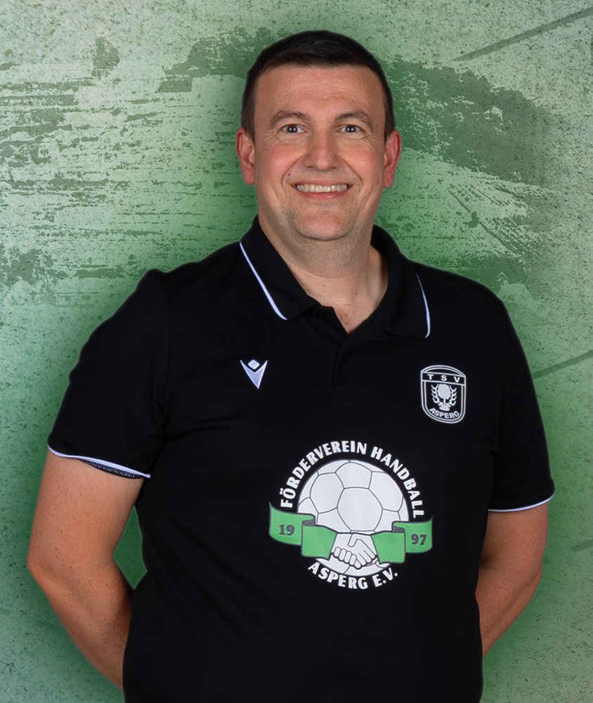 Der Trainer der gemischten D-Jugend Alex Albonesius