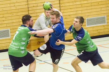 24.10.2015 HCOB Oppenweiler/Backnang II - Männer I 29:29 | Vielen Dank an Mike Matysik für die Bilder! Mehr Bilder gibts auf www.facebook.com/Portraction