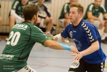 22.11.2015 SKV Oberstenfeld - Männer I 32:22 | Vielen Dank an Mike Matysik für die Bilder! Mehr Bilder gibts auf www.facebook.com/Portraction