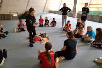 07.12.2022 weibliche E-Jugend Wichteln in der Rundsporthalle