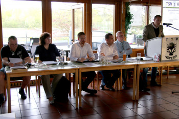 16.04.2018 Übergabe des Vereinsarchivs