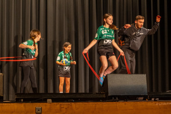 03.02.2024 Schnee-Ball 2024 | Vielen Dank an Mike Matysik für die Bilder (www.facebook.com/Portraction)!